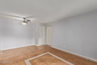 Photo #3: 6693843 Listing 