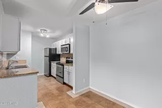 Photo #6: 6693843 Listing 