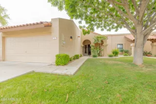 Photo #2: 6693889 Listing