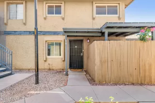 Photo #2: 6693908 Listing 