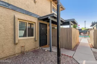 Photo #3: 6693908 Listing 