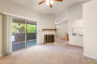 Photo #5: 6693909 Listing 