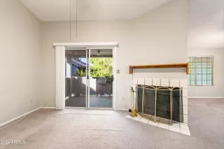 Photo #6: 6693909 Listing 