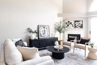 Photo #4: 6693996 Listing 