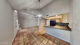 Photo #1: 6694169 Listing