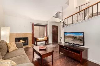 Photo #6: 6694304 Listing 