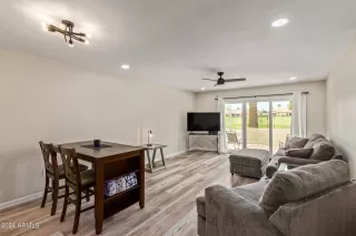 Photo #2: 6694394 Listing