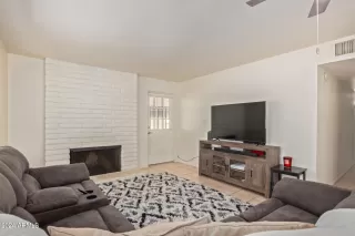 Photo #6: 6694516 Listing