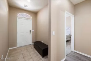 Photo #2: 6694927 Listing