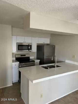 Photo #1: 6695091 Listing