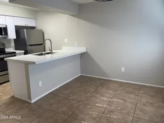 Photo #2: 6695091 Listing