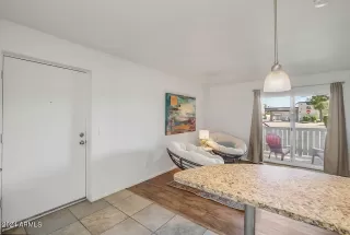 Photo #2: 6695327 Listing 