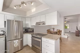 Photo #3: 6695474 Listing