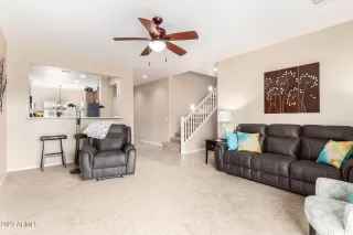 Photo #6: 6695557 Listing