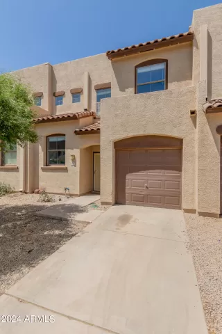 Photo #1: 6695846 Listing