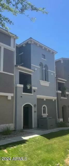 Photo #1: 6695854 Listing