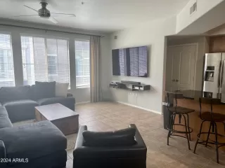 Photo #4: 6695854 Listing