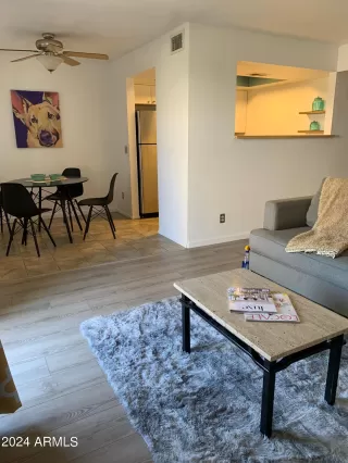 Photo #2: 6695892 Listing 