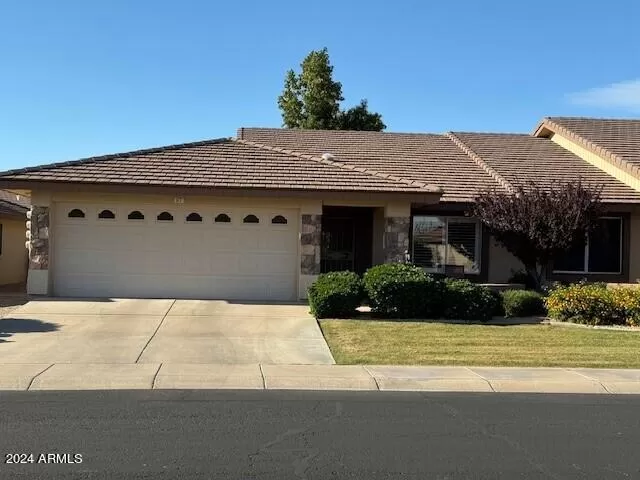 MLS: 6696038 Condo For Sale