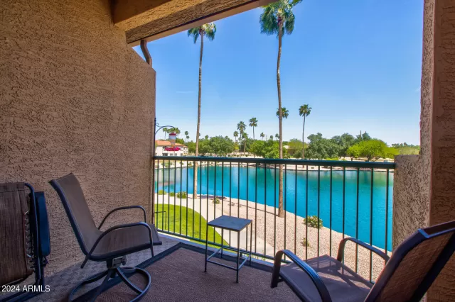 MLS: 6696043 Condo For Sale