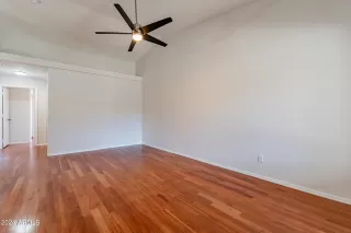 Photo #3: 6696113 Listing 