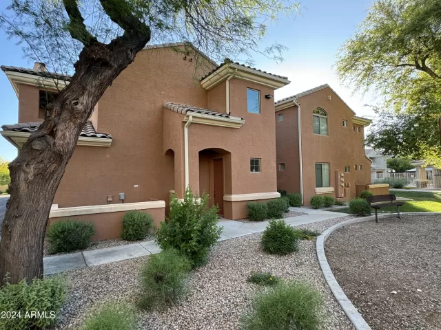 MLS: 6696223 Condo For Sale