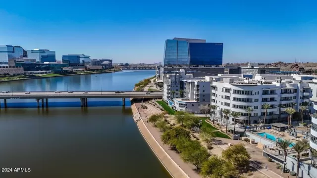 MLS: 6696417 Condo For Sale