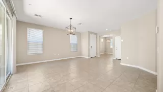 Photo #3: 6696509 Listing