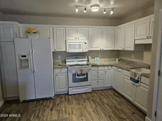 Photo #1: 6696973 Listing