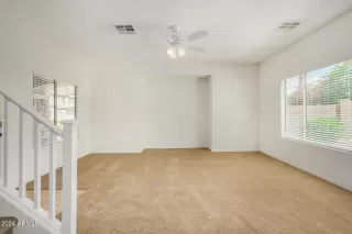 Photo #3: 6696978 Listing