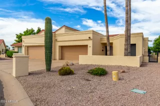 Photo #1: 6696991 Listing