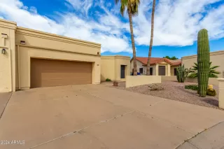 Photo #3: 6696991 Listing