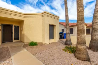 Photo #4: 6696991 Listing