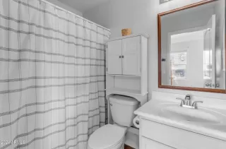 Photo #4: 6697051 Listing