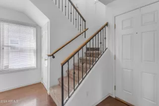 Photo #5: 6697051 Listing