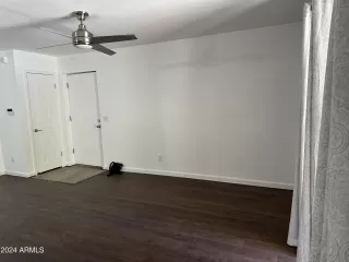 Photo #4: 6697670 Listing