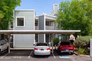 Photo #2: 6697748 Listing