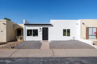 Photo #3: 6697760 Listing