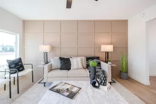 Photo #5: 6697760 Listing