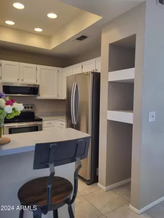 Photo #2: 6697787 Listing