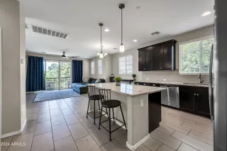 Photo #1: 6698073 Listing 