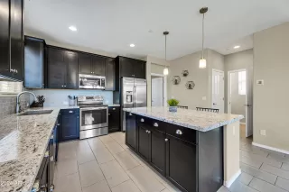 Photo #2: 6698073 Listing 