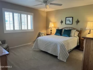 Photo #5: 6698100 Listing