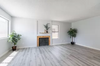 Photo #4: 6698129 Listing 