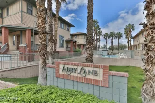 Photo #1: 6698225 Listing 