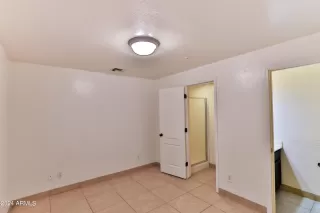 Photo #6: 6698225 Listing 