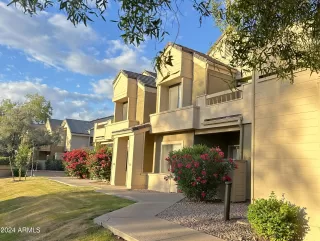 Photo #1: 6698235 Listing