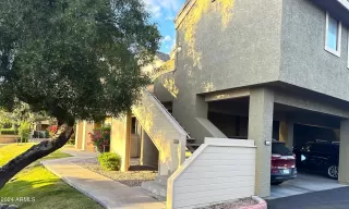 Photo #3: 6698235 Listing