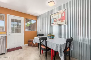 Photo #1: 6698315 Listing 