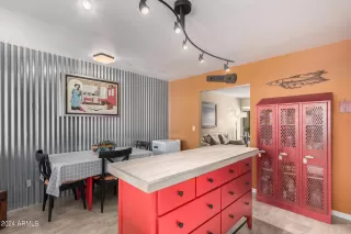 Photo #4: 6698315 Listing 